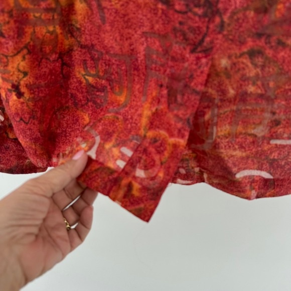 Chicos Red Orange Abstract Print Linen Blend Sheer Button Up Shirt Size 1 US M - Picture 4 of 11